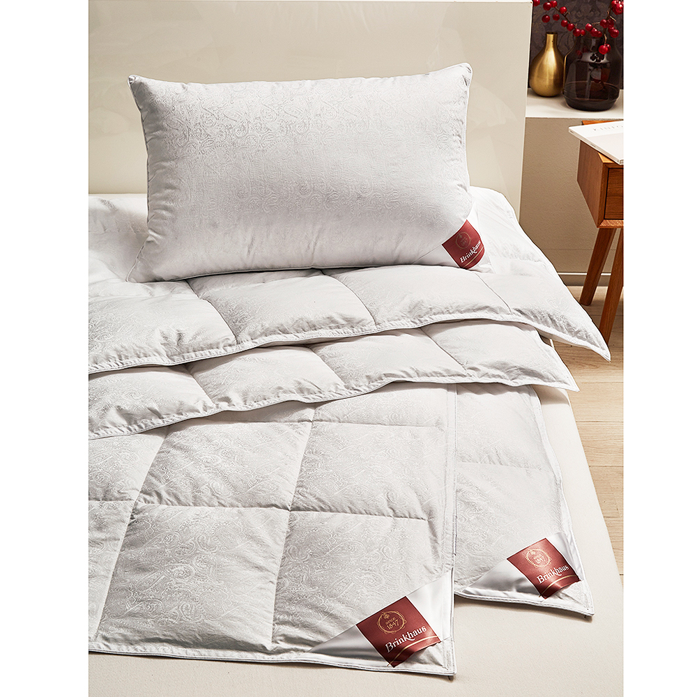 Brinkhaus The Beryl Med Light Duvet In Natural Duck Or Goose