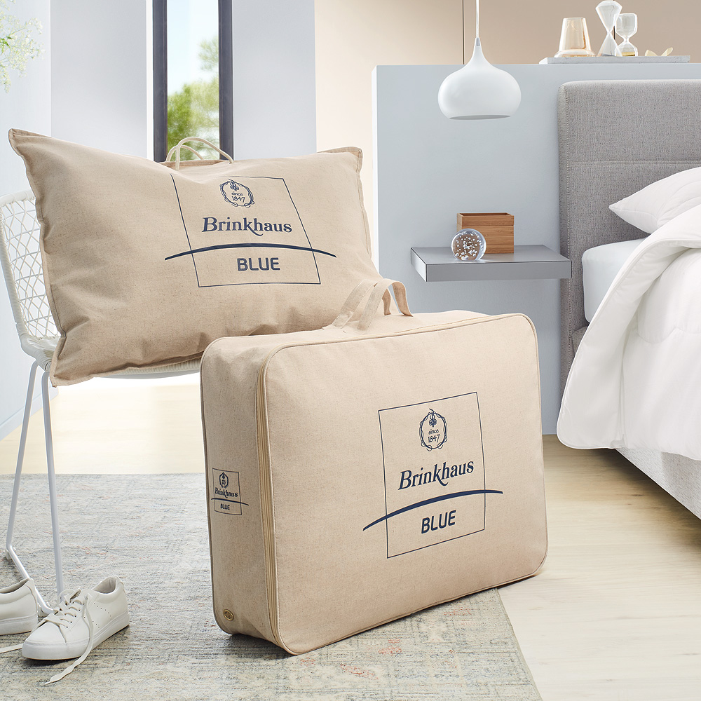 Brinkhaus The Aerelle Blue Duvet Warm in Synthetic Filled Duvets